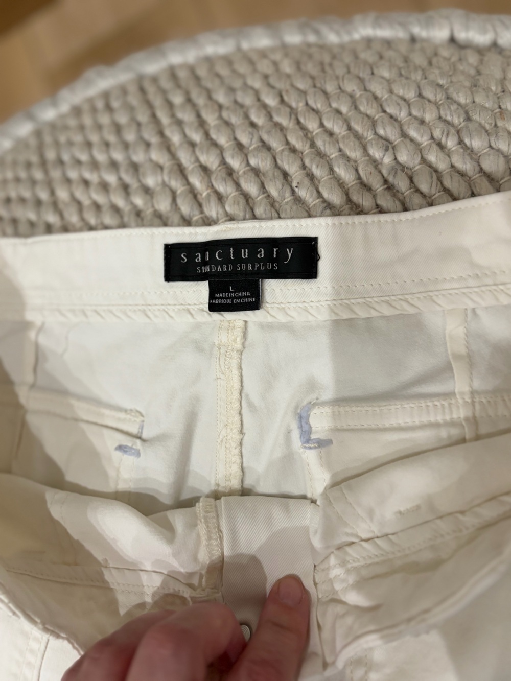 Sanctuary White Reissue Cargo Pants Size Large - Picture 5 of 14